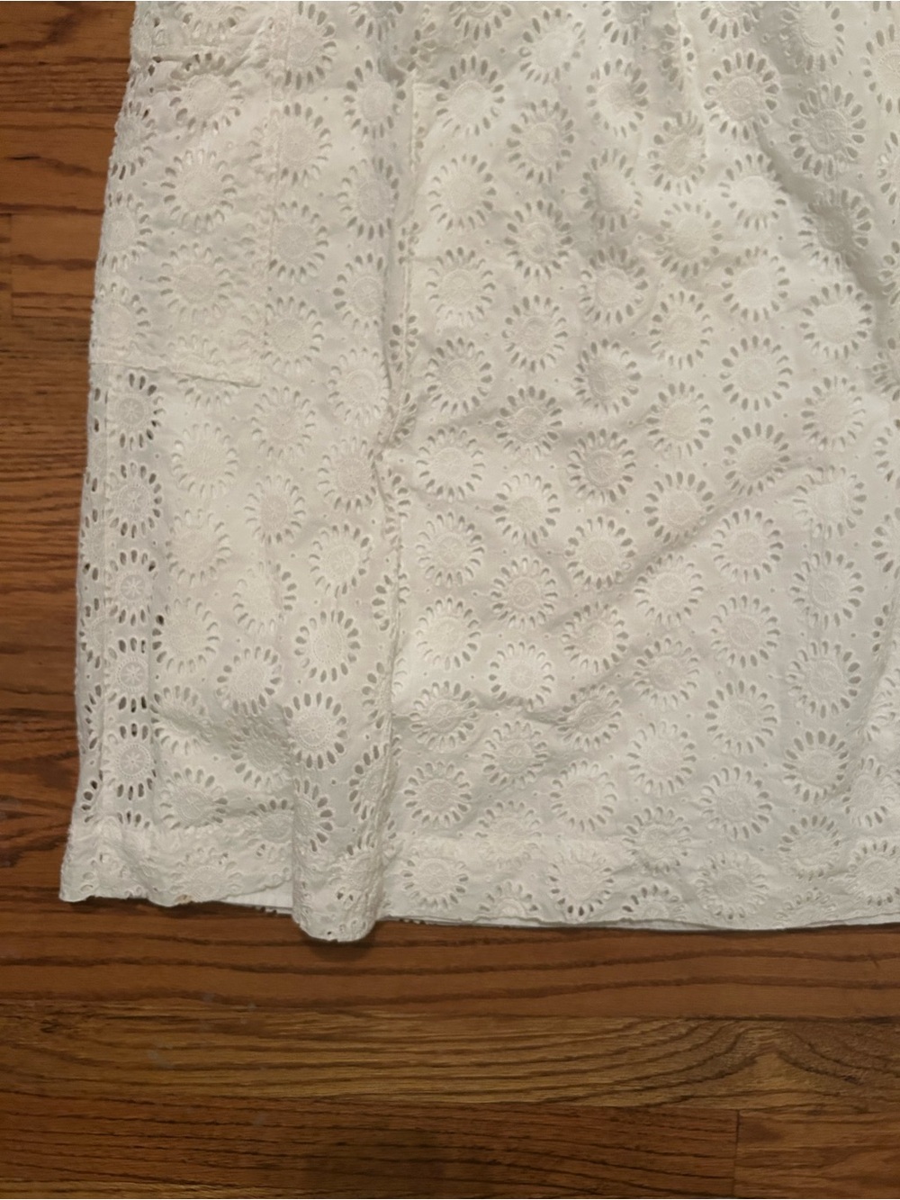 Lilly Pulitzer Women’s S Summery Beachy White Cotton Skirt W/ Eyelet Details - Picture 12 of 14